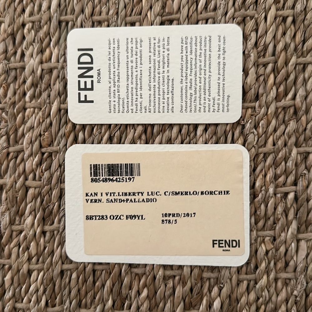 Fendi Vitello Liberty Scalloped Studded Kan Bag - Picture 6 of 7